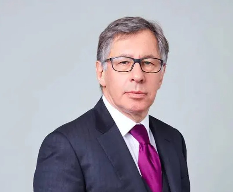 Авен Петро Олегович