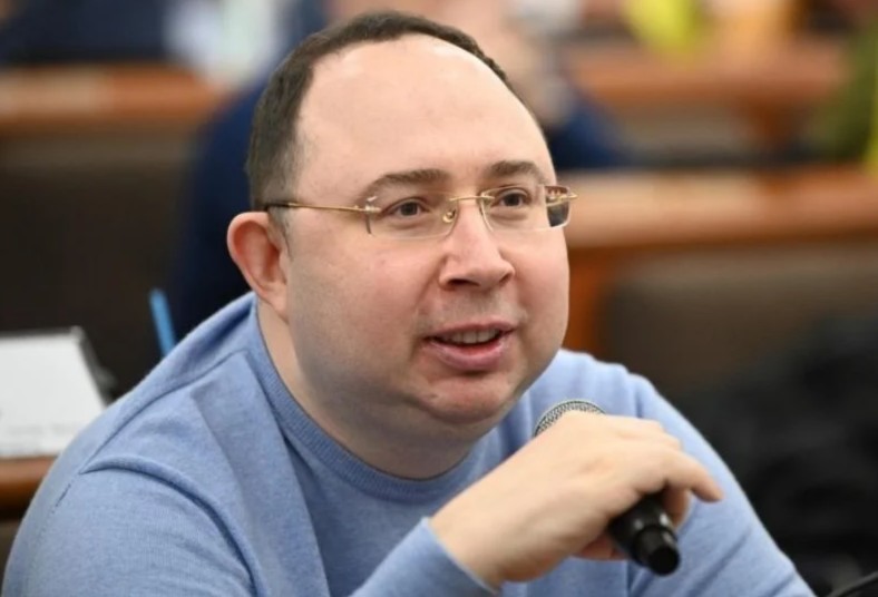 Yaroshenko Roman Valeriyovych