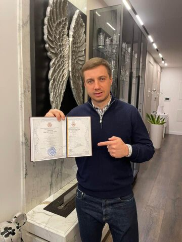 Ткаченко Антон Сергійович